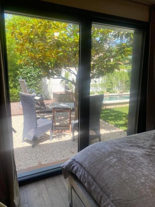 Apartamento A Lombre Du Magnolia LʼIsle-sur-la-Sorgue Exterior foto